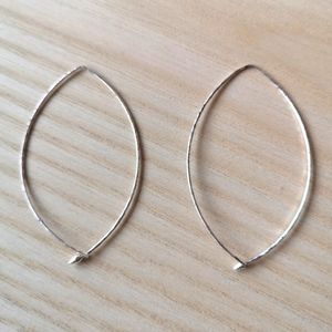 Stella & Dot hammered hoops
